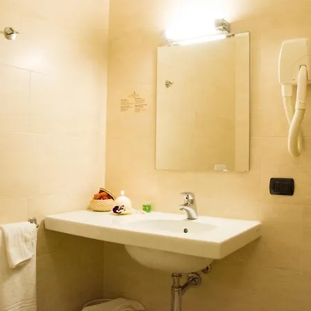 Hotel Lo Scoiattolo Piedmont Bike 3*