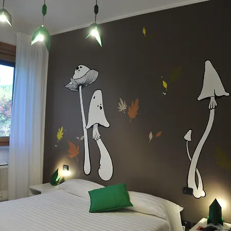 Lo Scoiattolo Piedmont Bike Hotel Pralormo