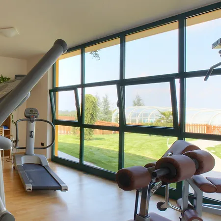 Lo Scoiattolo Piedmont Bike Hotel Pralormo