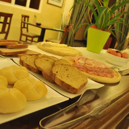 Hotel Lo Scoiattolo Piedmont Bike 3*